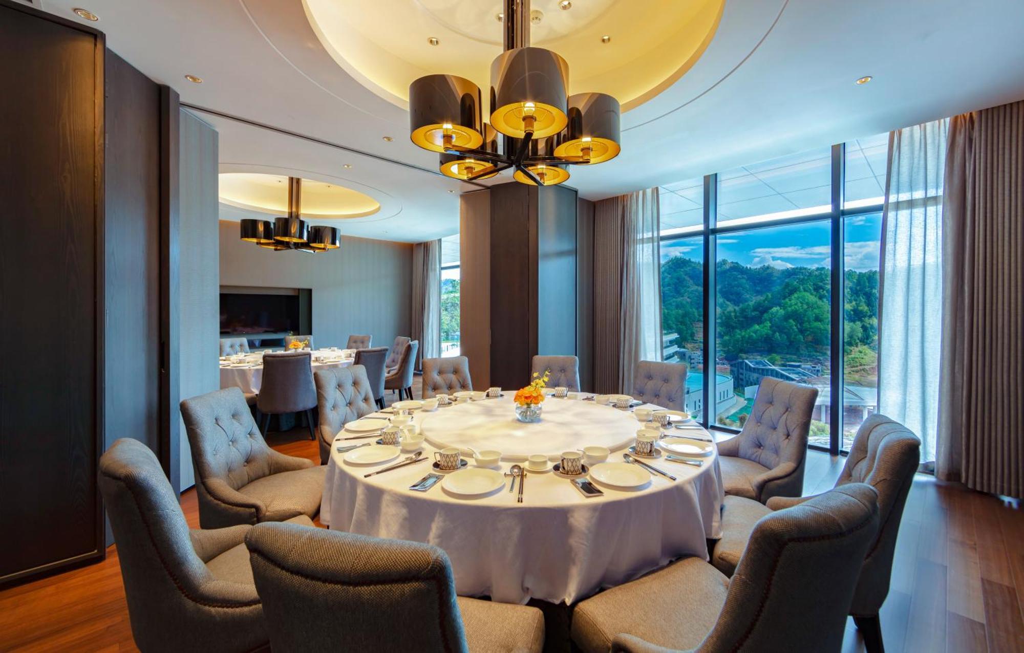 Wyndham Grand Plaza Royale Hot Springs Fenghuang酒店 外观 照片